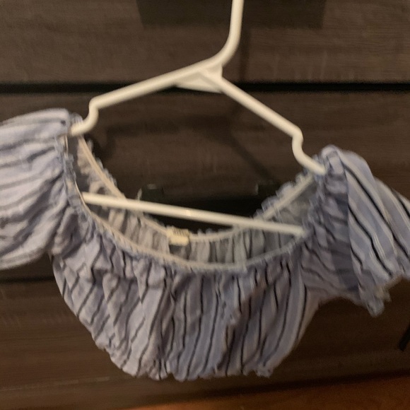 Top - Picture 1 of 1